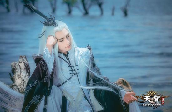 美若画中仙 《天谕》玉虚官方cos惊艳云垂!