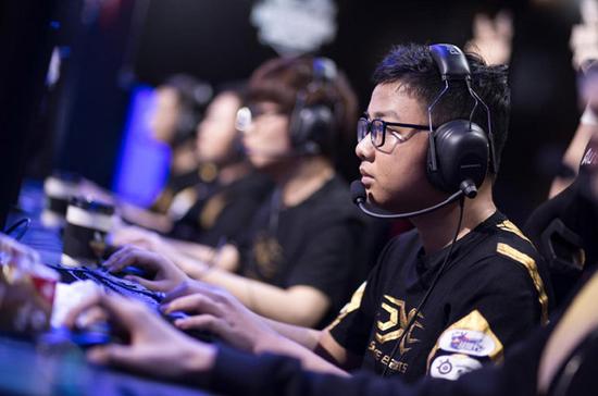 德杯四大核心选手盘点：Uzi再遇诺言 谁才是第一