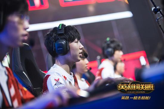 新老冠军鏖战德玛西亚杯 EDG与IG谁将是传奇？