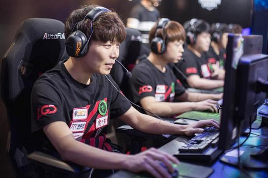 德杯四大核心选手盘点：Uzi再遇诺言 谁才是第一