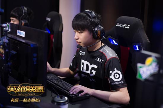 九连胜背后的故事 EDG王者征途从未停止脚步