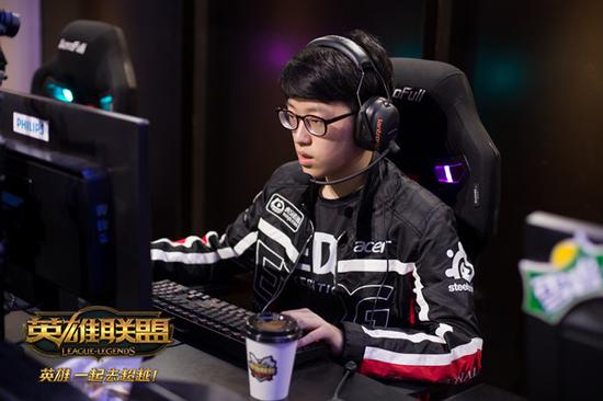 九连胜背后的故事 EDG王者征途从未停止脚步