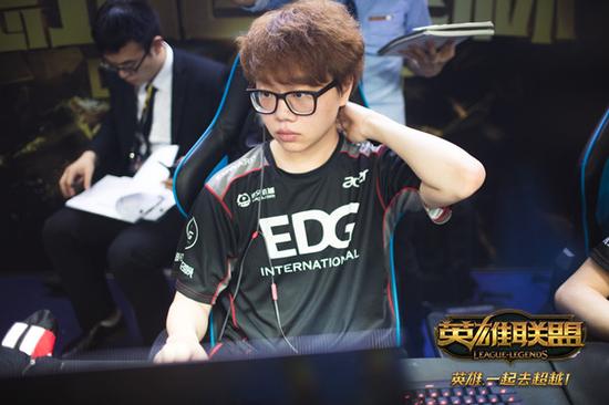 九连胜背后的故事 EDG王者征途从未停止脚步