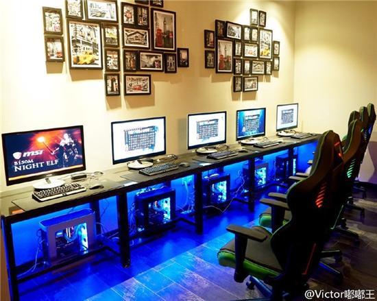 LOL前WE三大成员开的超豪华网咖：80元一小时