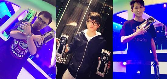 LOL前WE三大成员开的超豪华网咖：80元一小时