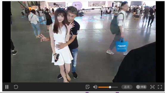 男主播大胆吃CJ女COSer“豆腐” 惨被抽脸