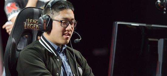 　　身着TSM队服的Keith