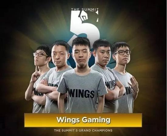 底层电竞人：战队老板消失 自己沦为游戏代练