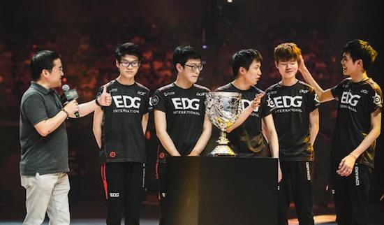 Mouse的传奇故事：EDG背后坚韧不拔的“大树”