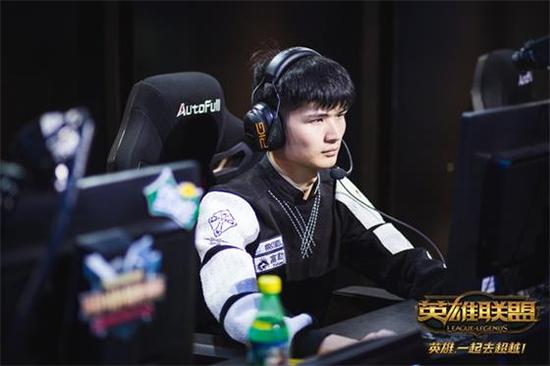 无状态仍奋战LPL