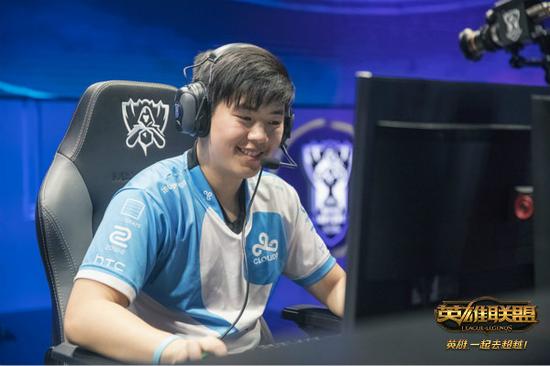  C9艰难战胜IM赢得出线权