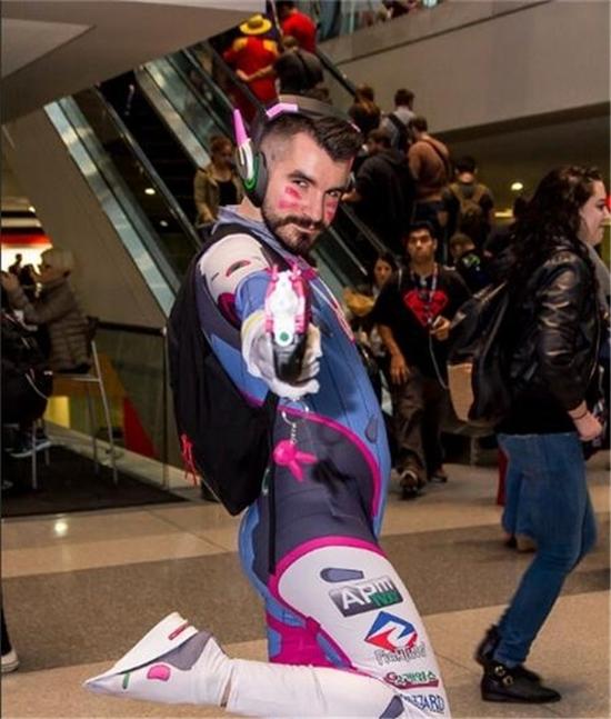 不点赞都不行守望先锋魔性dva辣眼睛cos合集