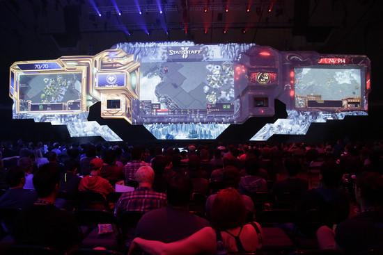 2016暴雪嘉年华现场盛况 精美周边买买买