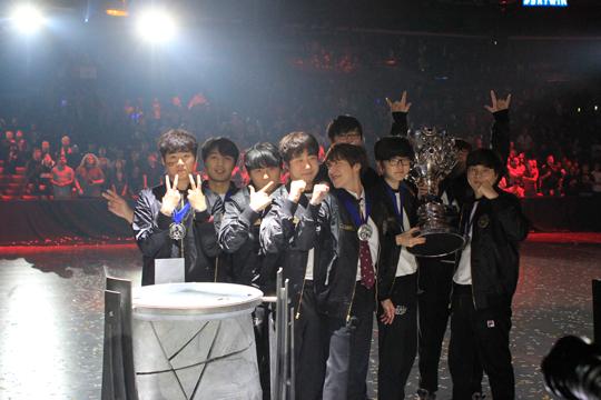 SKT战队夺冠幕后功臣：十年如一日