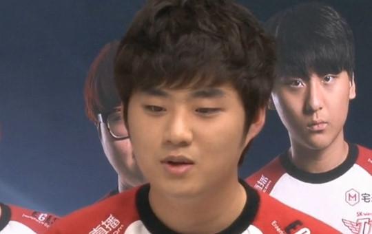 SKT参加节目：Faker赞恩静是伟大的主持人