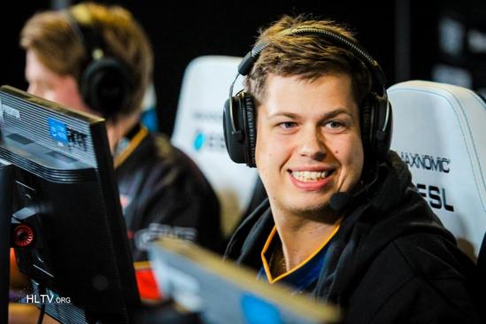 CS:GO IEM大师赛次日：FaZe黑马本色全胜晋级