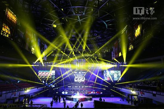 CGU2016完美落幕：《英雄联盟》全国总决赛冠军出炉