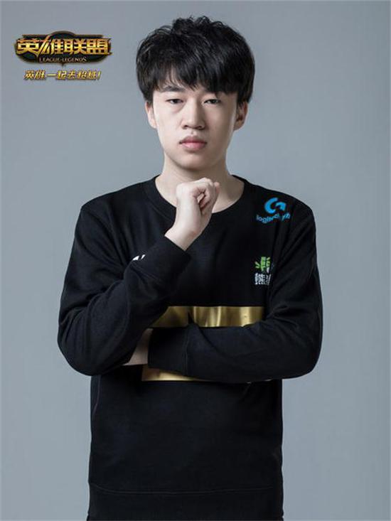 新赛季Xiaohu状态需要提升