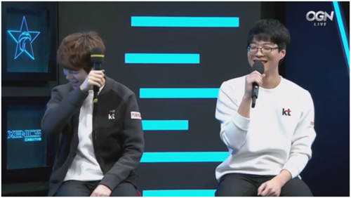 　　Q：第二局你们是全输出型英雄，没有坦克。这样选的原因是什么呢?