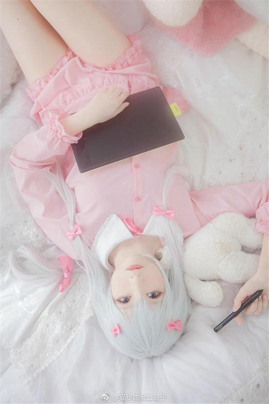 和泉纱雾呆萌cosplay瞬间融化你的心