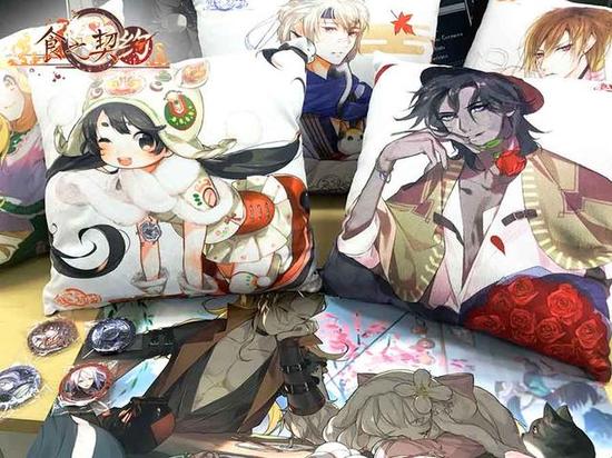 9月6日即将到来，你还在等什么？快来召唤最帅气强的飨灵，写下最符合你愿望的契约~！这次轮到吃货拯救世界了！