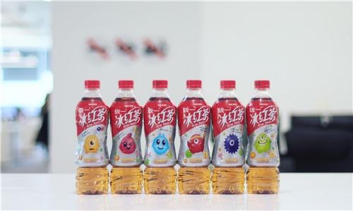 ▲ 《球球大作战》与统一冰红茶跨界合作