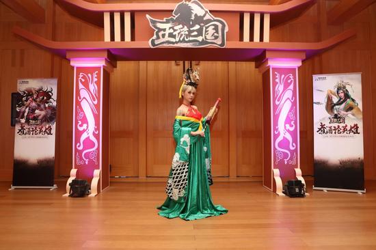 蜀国女国主——夏美酱饰刘备