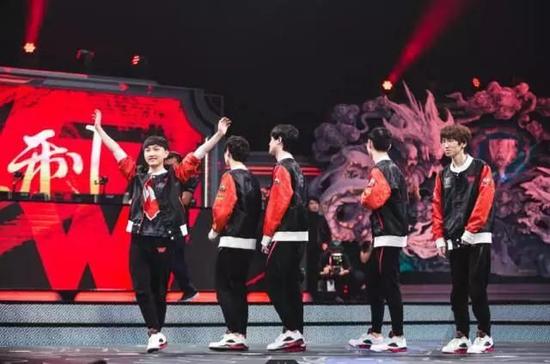 &nbsp; &nbsp;英雄联盟的七年之痒，交给S7总决赛来解决。