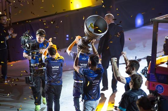 来之不易的冠军