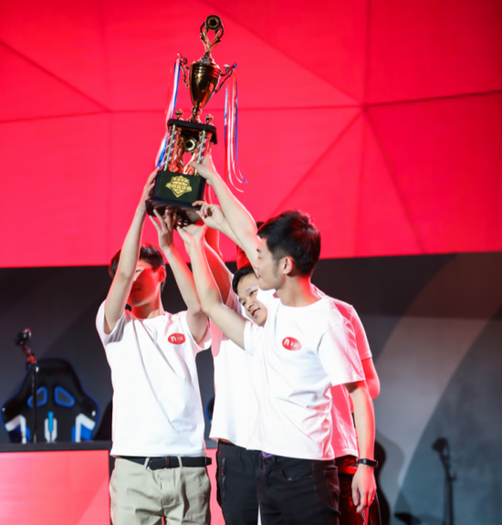 牛玩电竞冠军队