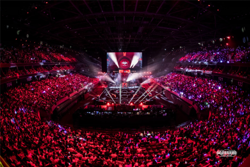 2019英雄联盟职业联赛LPL春季赛决赛现场