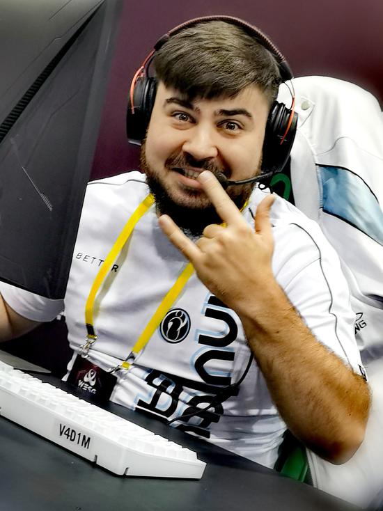 性情活泼的vadim被称为小瓜点 经过多年打磨终于在中国熬出头