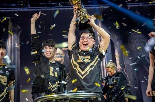 RNG原首发全员续约