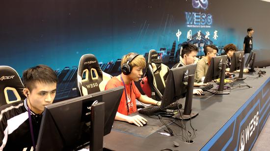 以前qeeyou阵容出征的VG势在争冠！