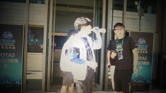 传统项目它lei了，万人之中依旧耀眼