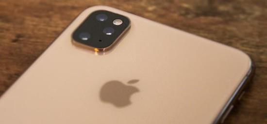 网传下一代iPhone外观图