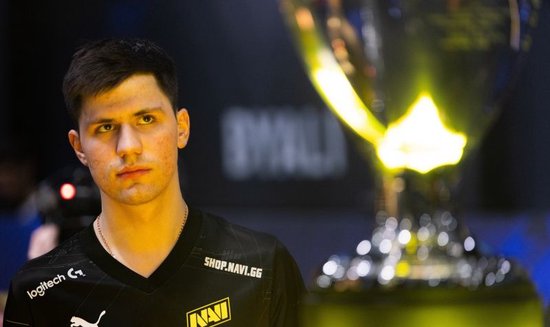 乌克兰国家队阵容:s1mple(natus vincere),b1t(navi),sdy(monte),npl