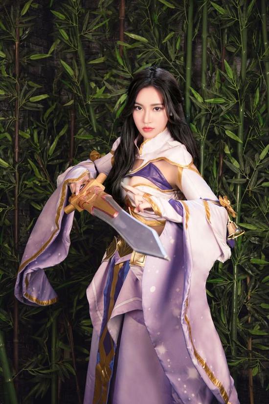 锐雯cos王者荣耀露娜紫霞仙子
