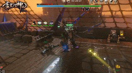 武器被打掉后,丁蟹的十戈刀就变成十戈棍了