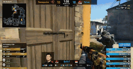 大多数玩家都惊呼于BnTeT的5杀刷屏，但后面3名澳洲选手捂着眼被杀，是因为TyLoo选手xcc在棺材处给BnTeT扔的一颗瞬爆闪