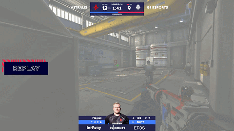 正面男孩死管四杀