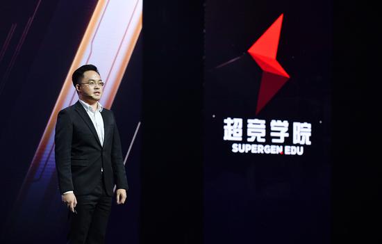  超竞教育总经理 邱基堂