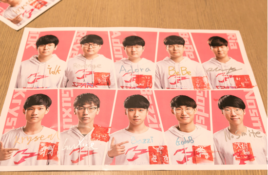 队员亲手制作的个人专属印章