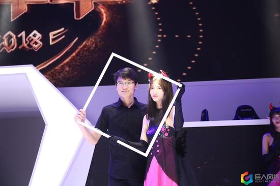 合影福利了解一下