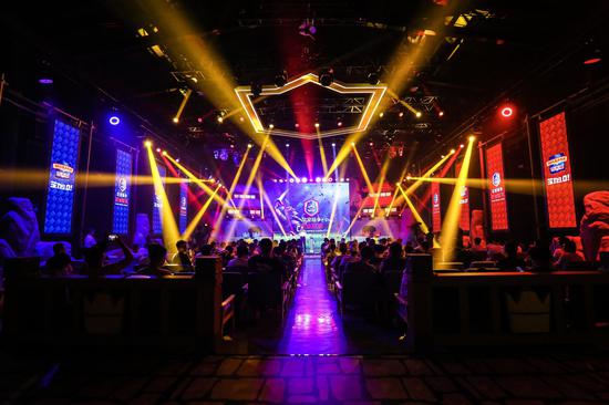 CRL秋季赛震撼开幕