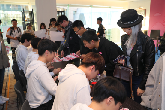 “杭州闪电队Hangzhou Spark”粉丝见面会圆满落幕