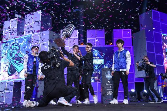2018年ESL One云顶站，是Newbee第一次也是最后一次击败Liquid