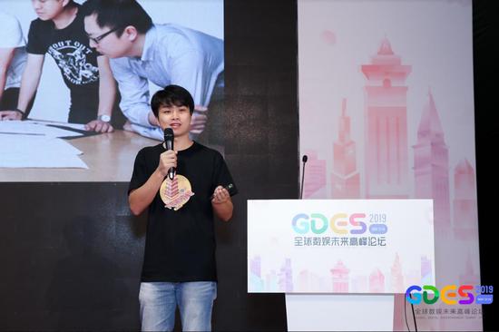 WCG双冠王、中国电竞第一人 李晓峰