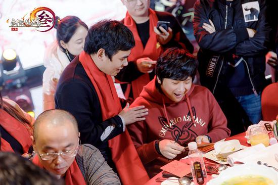 年夜饭活动现场