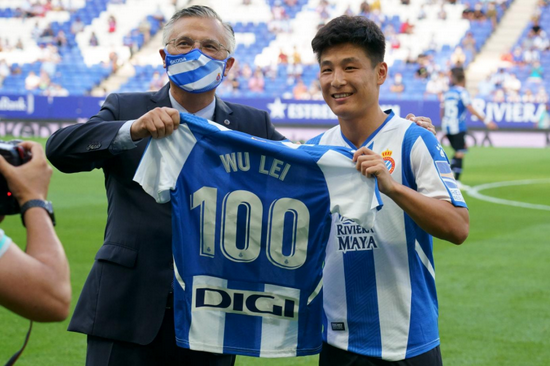 随着皇家西班牙人队重新升入顶级联赛，中国国脚武磊将再次奔跑于西甲赛场